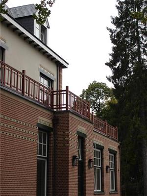 Terras balustrade in padoek